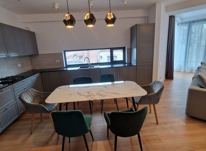 Apartament zona ultracentrala LUX***** - Poză 5