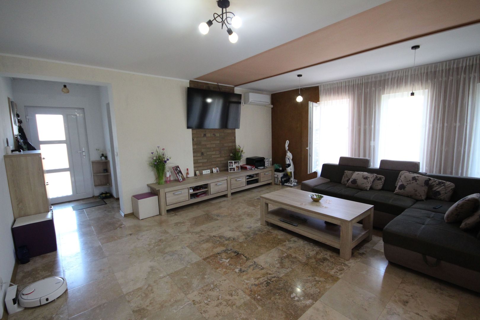 Cocheta si mobilata pe parter - Poză 3
