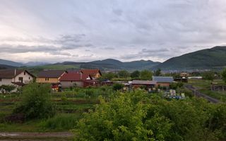 Casa generoasa la 6 min de Sibiu, Poplaca - Poză 1