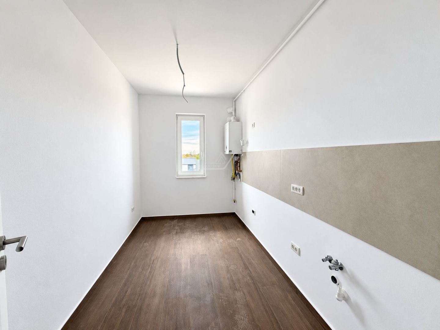 Apartament nou cu 2 camere Decomandat. Clima. Loc de parcare - Poză 4