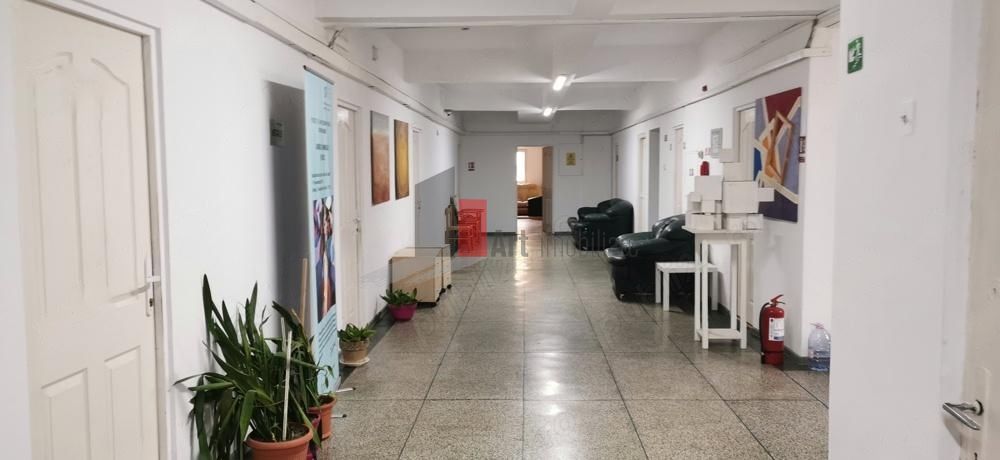 Spatiu Birouri/Romana - Poză 4