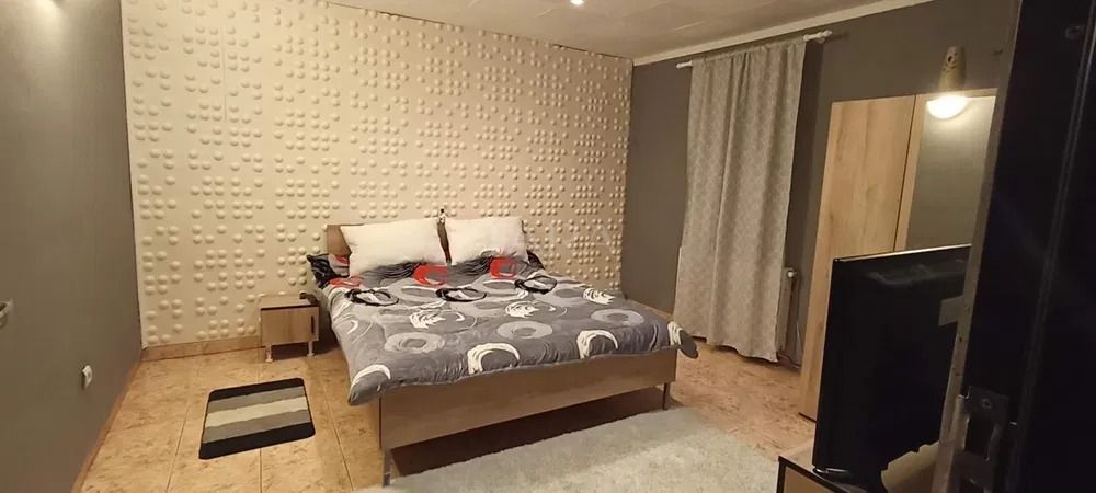 Apartament Cu 2 Camere La Casă - Zona Andrei Mureșanu - Poză 5