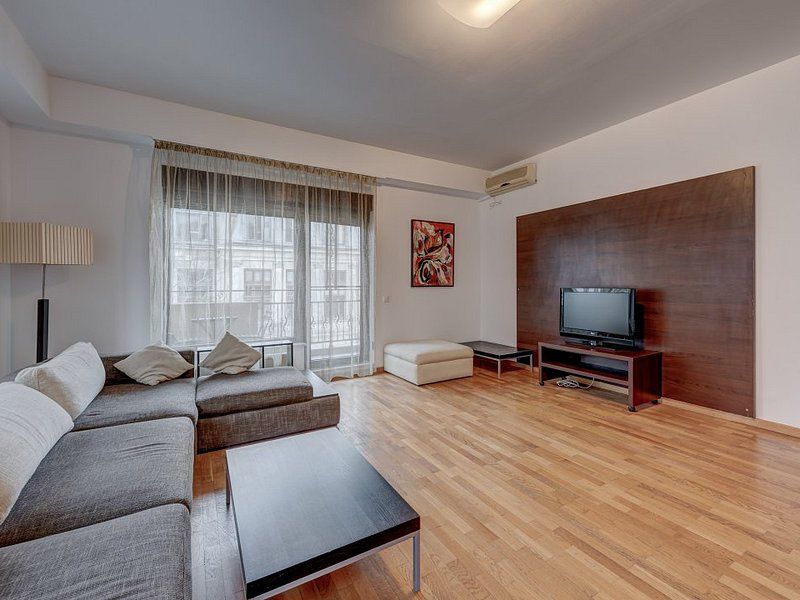 Apartament 3 camere Unirii, imobil nou, mobilat si utilat - Poză 9