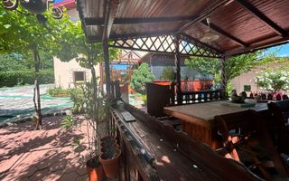 Vila impresionanta Husi + 2835 mp teren, P+1+M, constructie deosebita - Poză 15