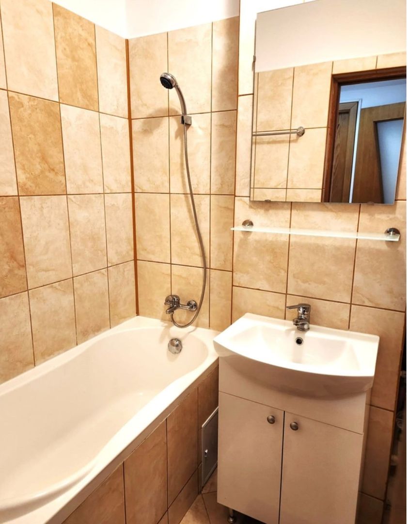 GARSONIERA TITULESCU, BUCATARIE INCHISA, REABILITAT, METROU 10 MINUTE - Poză 4