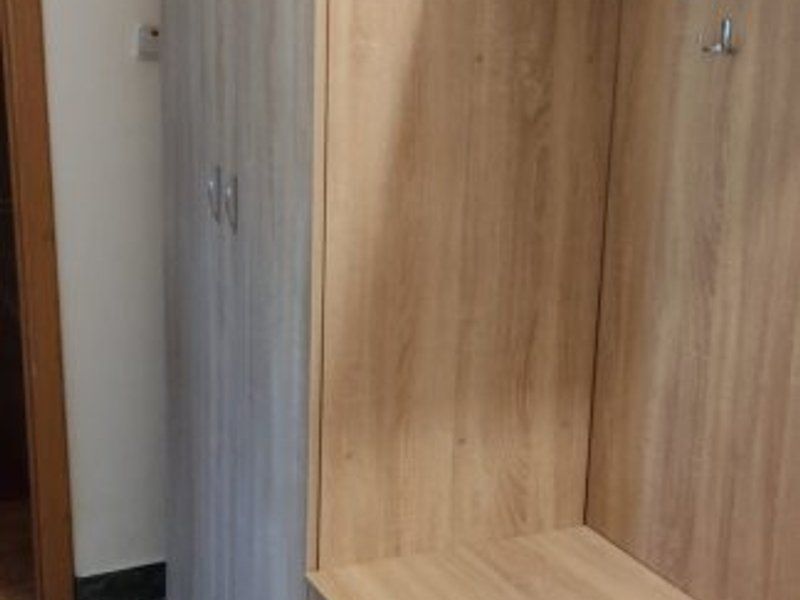 Apartament cu 2 camere decomandat -  Piata Centrala - Poză 5