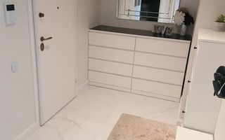 Inchiriez ap complex royal town cu parcare inclusa - Poză 7