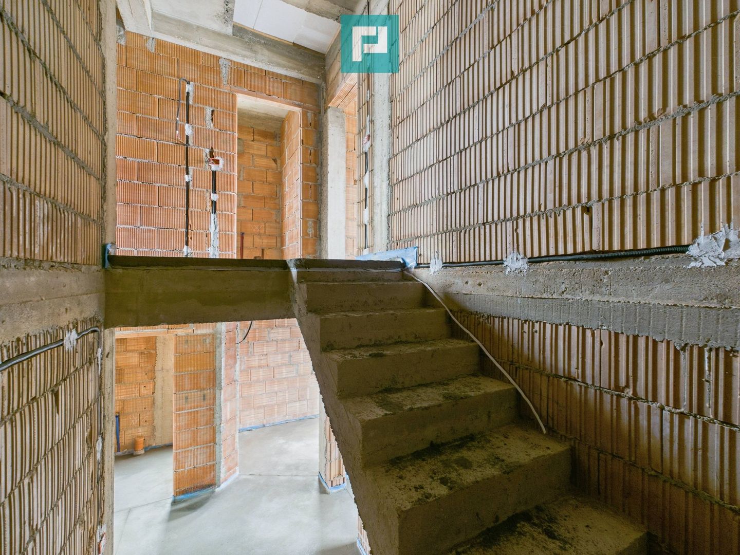 Duplex modern 4 camere Ghiroda - Poză 11