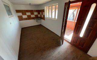 Casa + teren 7000 mp, Movilita - Vrancea - Poză 3