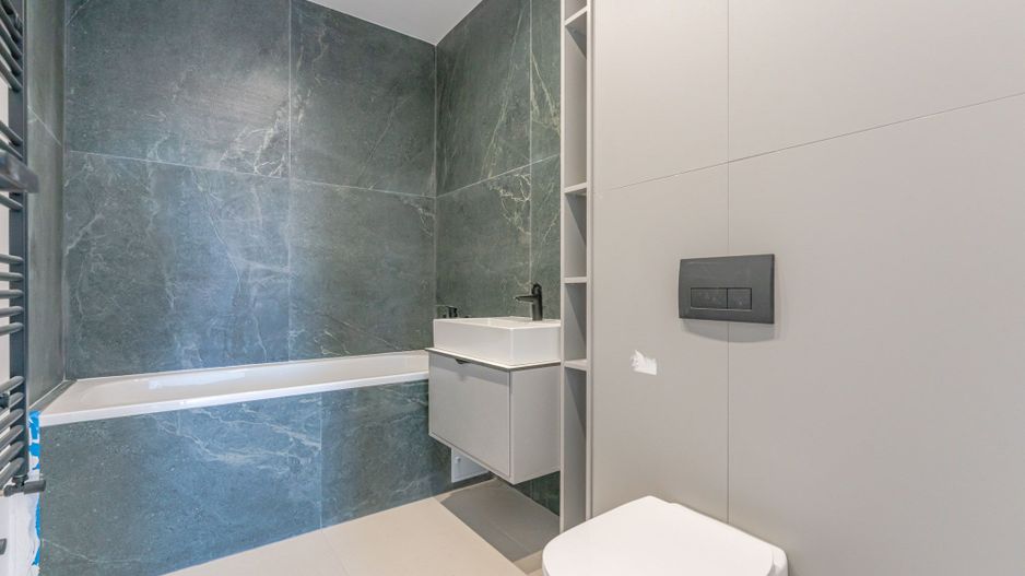 Apartament modern cu 2 camere și balcon generos | Zona Bartolomeu - Poză 9