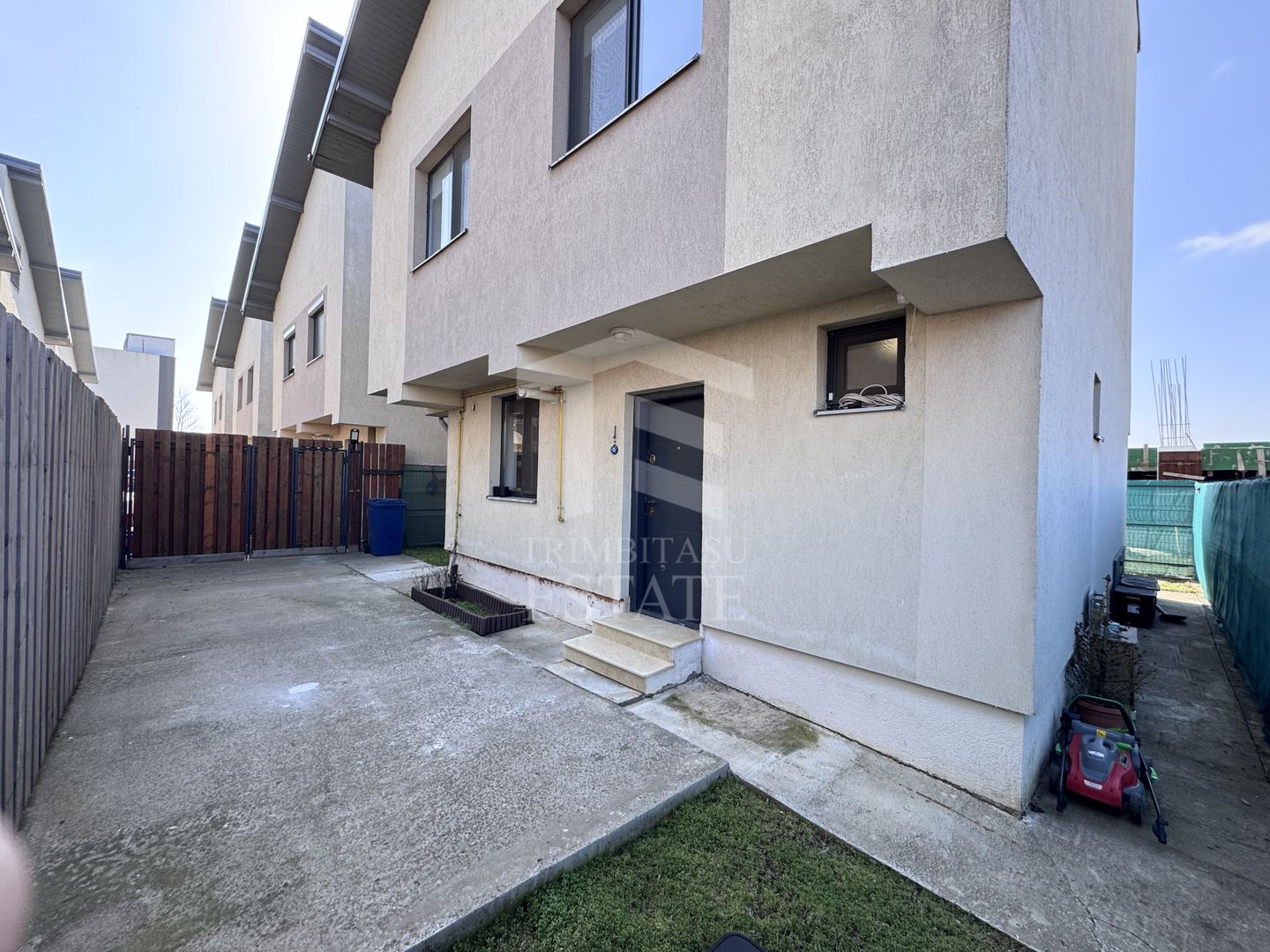 Vila Individuala modernă 4 camere | Popești-Leordeni – Intrarea Viilor - Poză 1