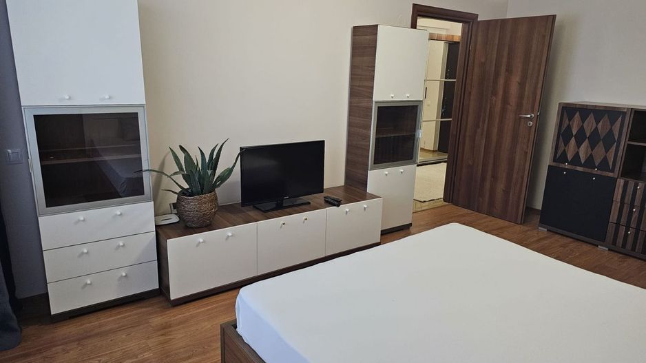 De inchiriat o camera Italian Residence, etaj 9/12, 420 euro - Poză 16