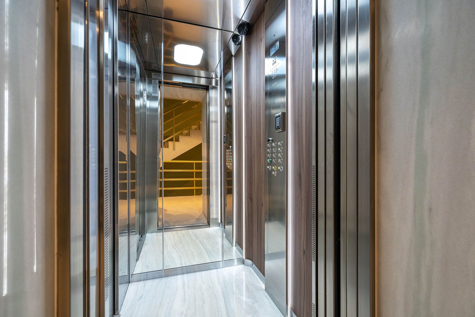 Aparthotel building Unirii B+GF+E+11 floors with 51 apartments, restaurant and SPA - Poză 49