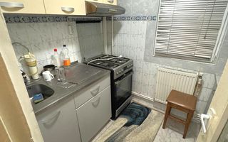 350 Euro-Inchiriere apartament 3 camere Micro 38 - Poză 8