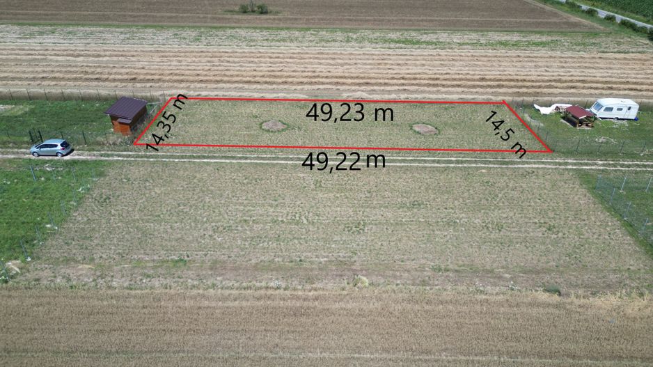 Teren intravilan 710 M²  împrejmuit com. Reci Covasna - Poză 2