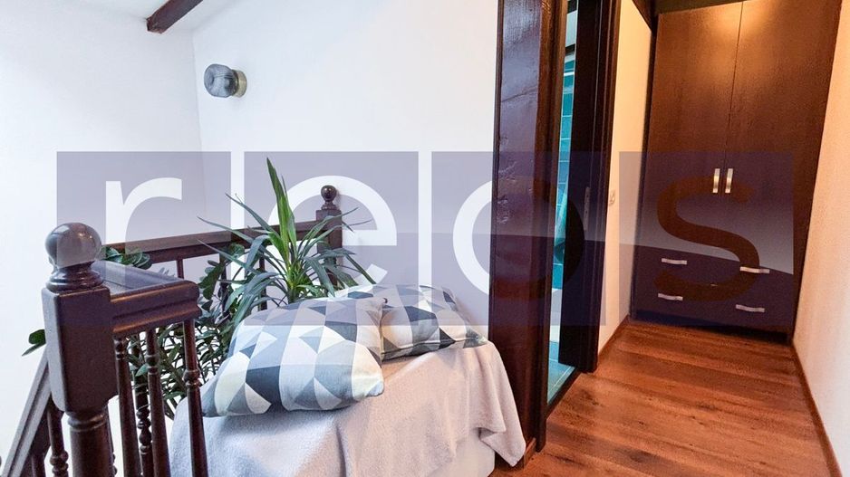 VANZARE VILA D+P+1+M | ZONA VATRA LUMINOASA - Poză 8