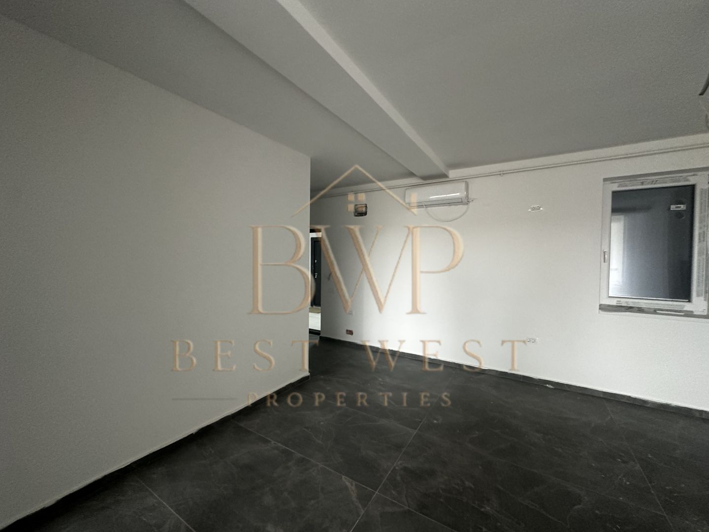 Apartament cu 2 camere, Giroc, drum asfaltat - Poză 7