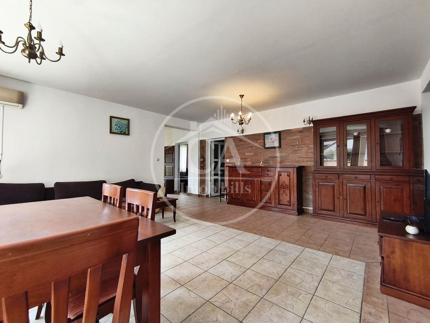 Casa de inchiriat cu 4 camere si piscina in Santandrei, Bihor - Poză 6