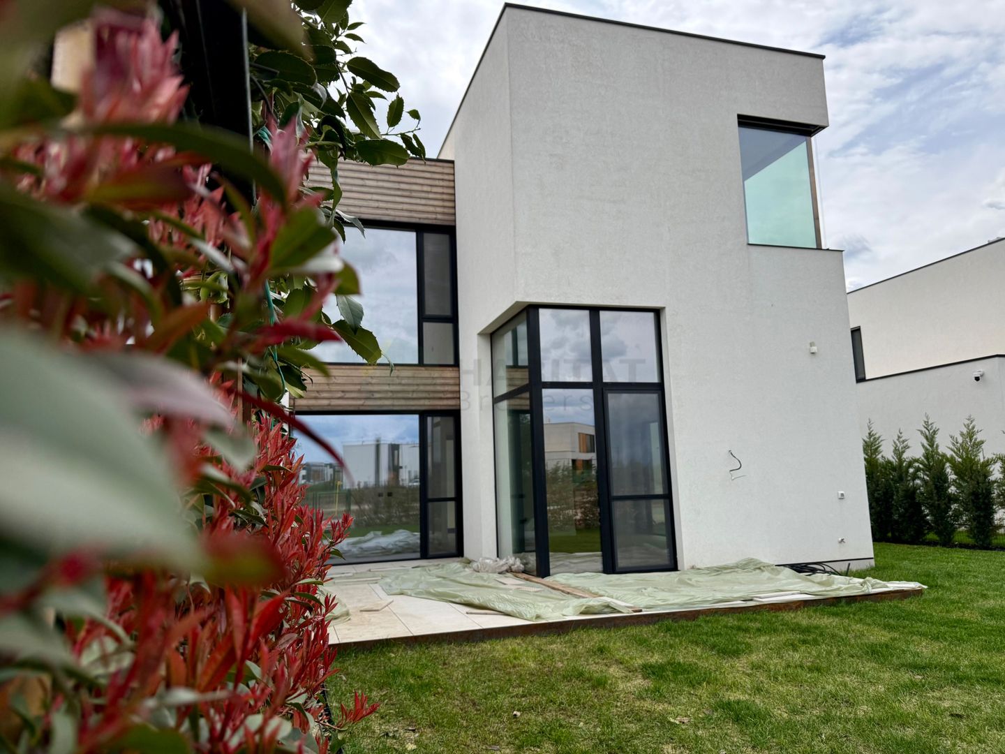 Vila tip duplex in Amber Forest, langa padure - Poză 1