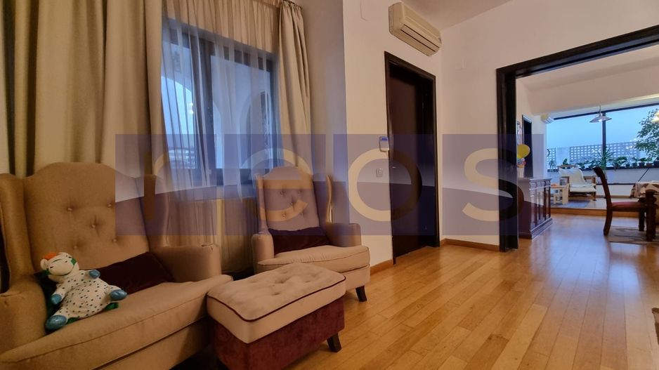 VANZARE- 9- CAMERE (S+P)- VILA -COTROCENI - Poză 3