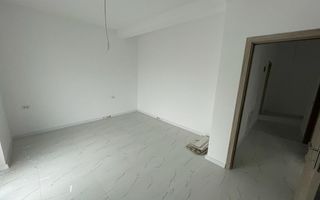 Casa finalizata cu 3 dormitoare . Teren generos cu 2 fronturi - Poză 12