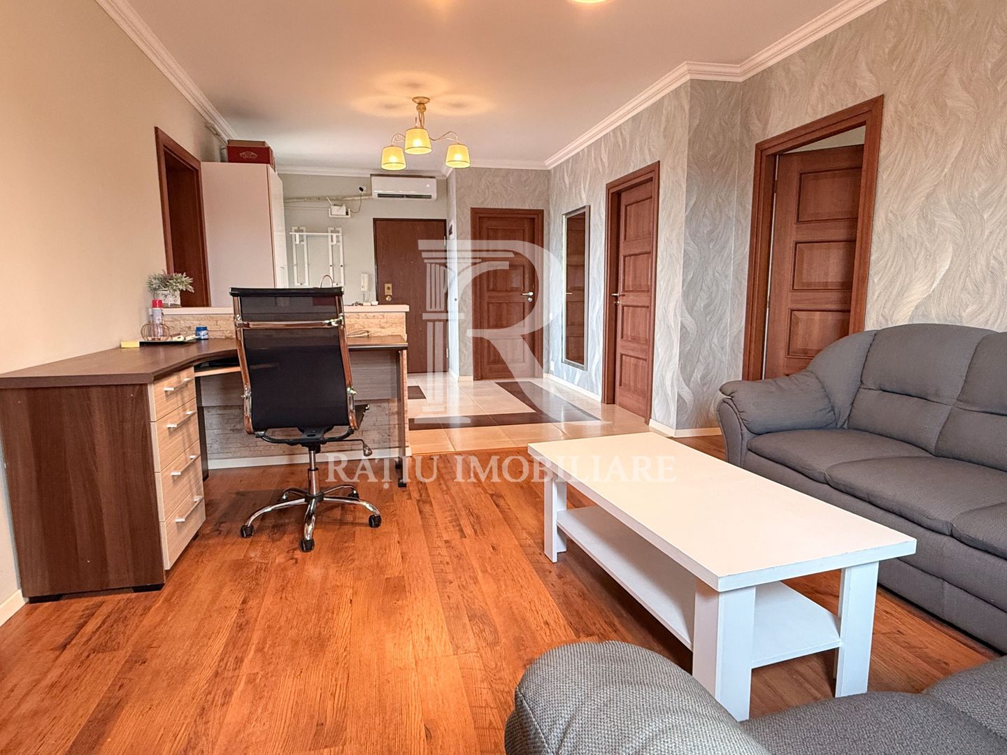 Apartament cu 4 Camere de Închiriat | Centru | Oradea - Poză 1