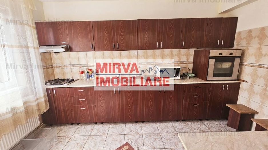 Vanzare vila 5 camere, mobilata si utilata, in Homoraciu - Poză 23