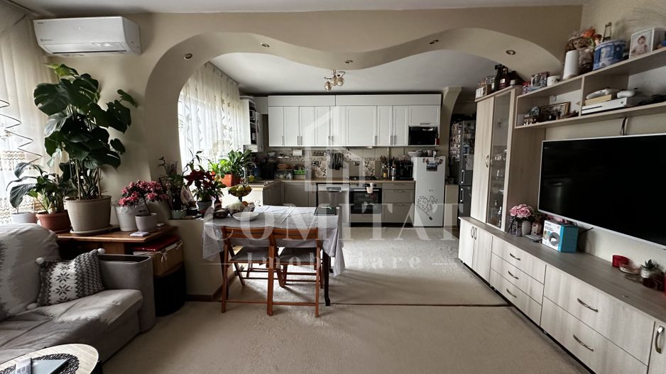 Apartament 3 camere | Etaj intermediar | Parcare | Cartier Terra - Poză 3