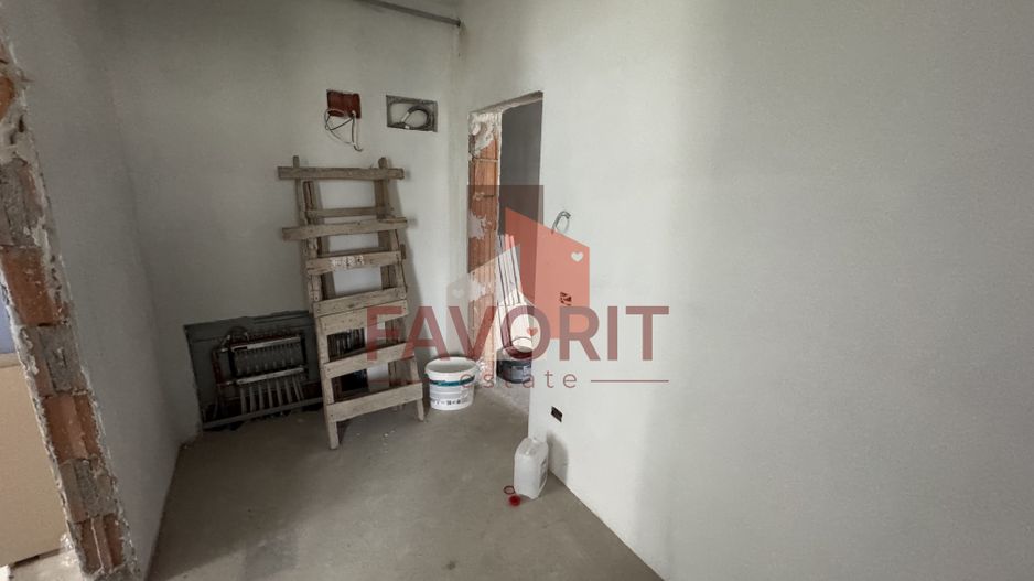 Gradina proprie de 62 mp. Decomandat. 40 mp utili - Poză 5