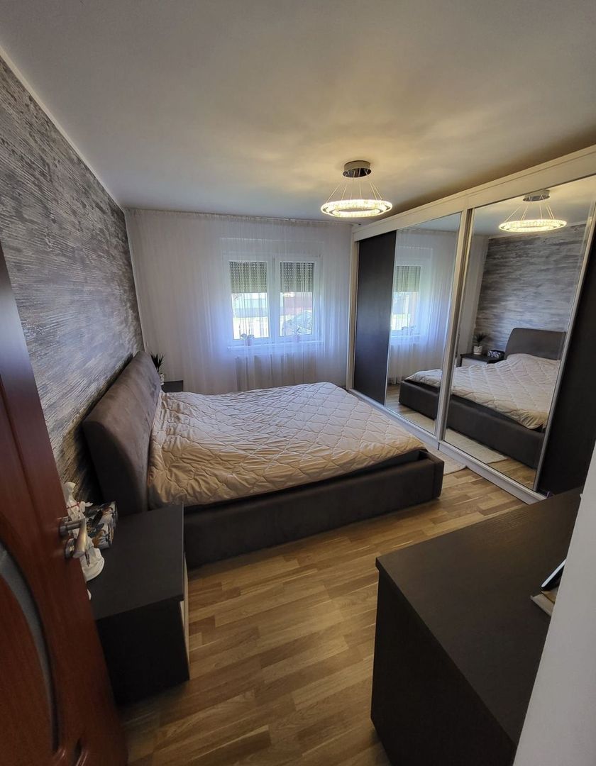 Ag EUROPA vinde parterul unei case în zona PIATA DE VECHITURI. - Poză 6