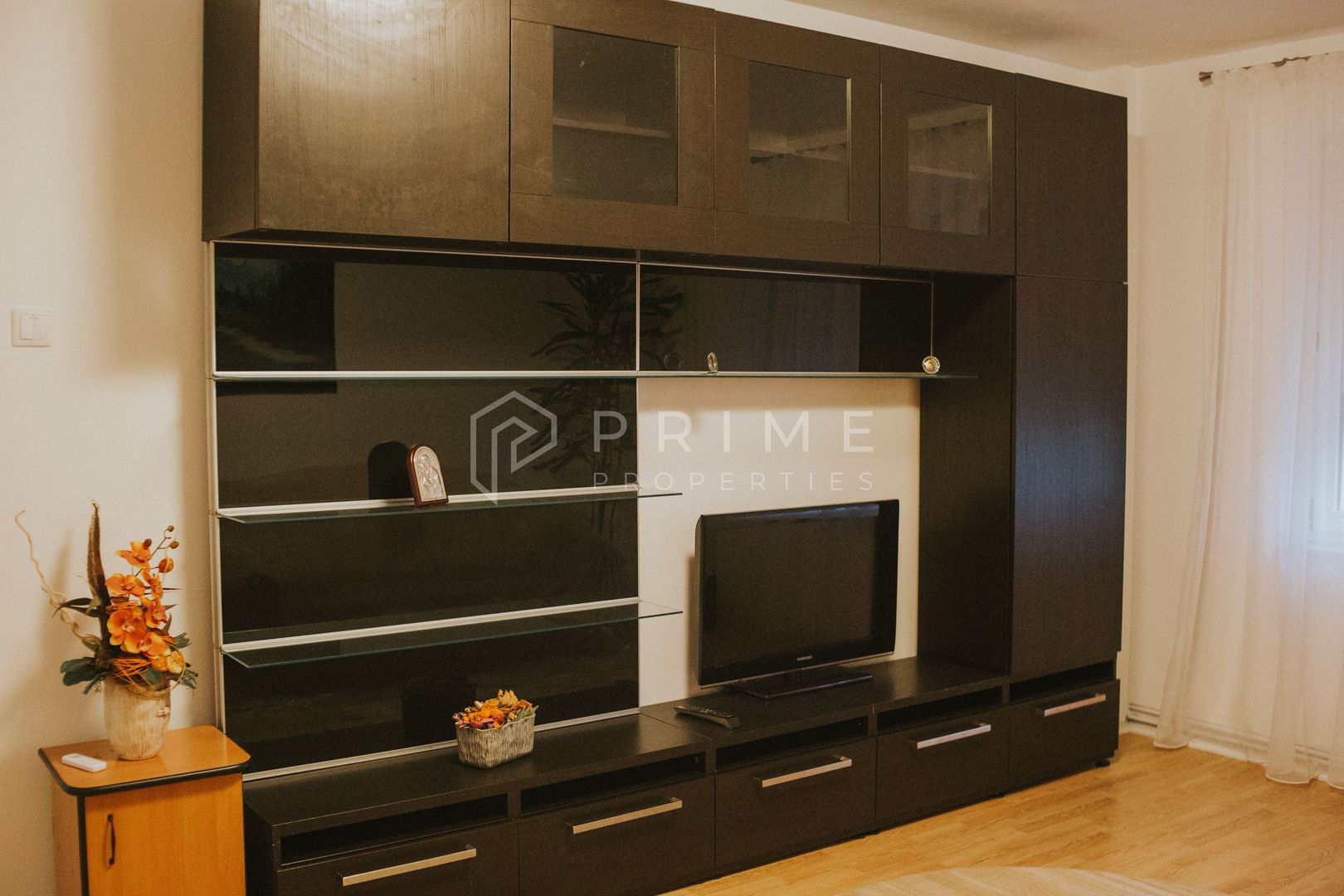 Apartament 3 camere, 70 m² – prima închiriere după renovare, zona Unir - Poză 4