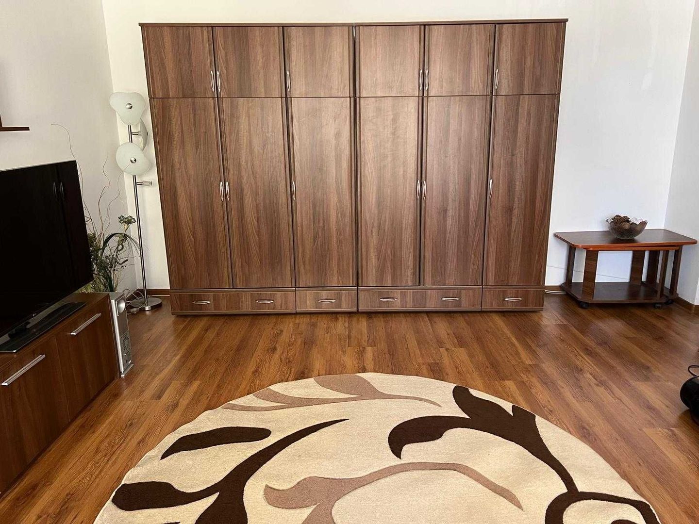 Închiriez garsonieră modernă, Piața Muncii, boiler, metrou aproape - Poză 6