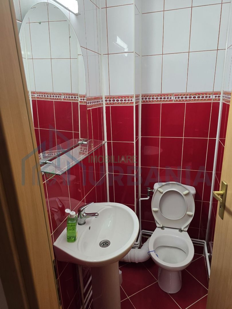Apartament cu 3 camere de închiriat în cartierul Dacia, Pașcani - Poză 7