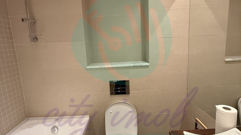 Un apartament Chic ideal ca locuinta sau activitate - Poză 17