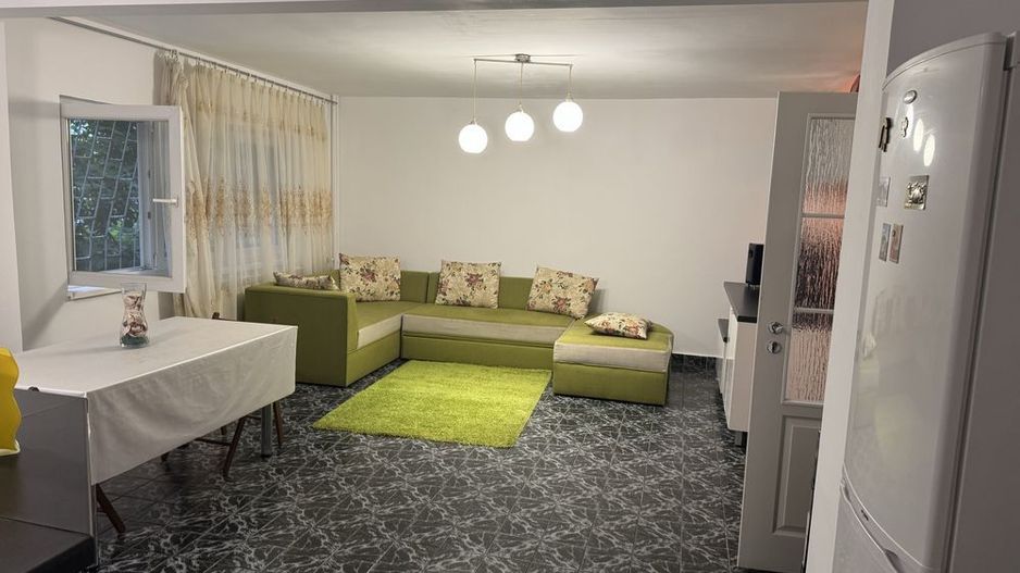 De Inchiriat Apartament 2 camere Decebal, Pet Friendly - Poză 2