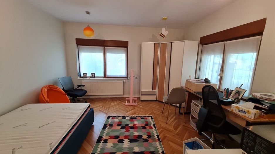 Casa solida în zona Bogdanestilor pretabilă birouri - Poză 10