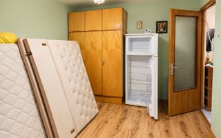 De vanzare apartament cu 2 camere, decomandat – Micro 19, parter, 46.500 E - Poză 3