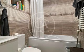 Casa de vanzare cu 3 camere tip duplex in zona Rogerius Oradea - Poză 10