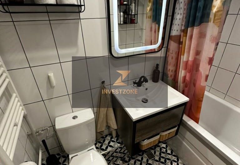 DE VANZARE APARTAMENT DE 2 CAMERE ET 2 ORADEA - Poză 13