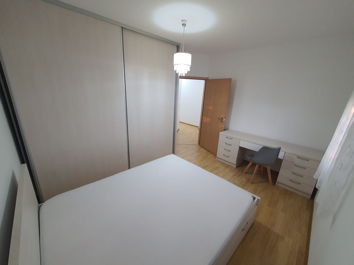 Lipovei | 3 Camere | 2 Bai | Loc de Parcare - Poză 8