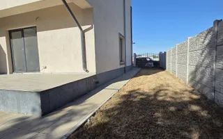 Vila spatioasa 4 camere Str Sperantei Mutare imediata - Poză 13