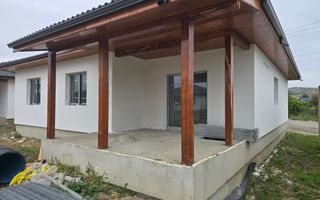 Casă 4 cam,2 băi,terasă acoperită,500mp.teren,gard,pavaj. - Poză 2