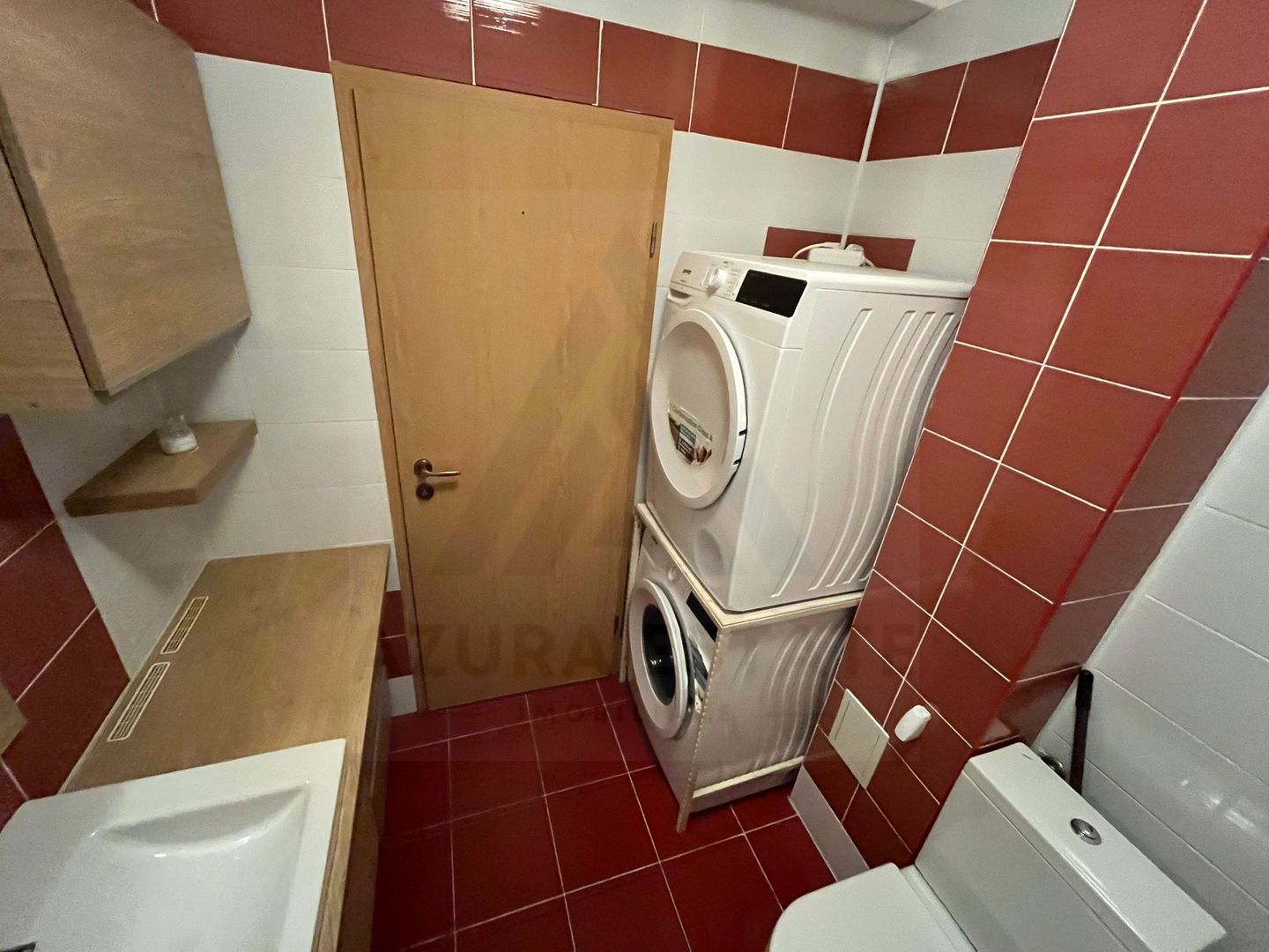 Apartament 2 camere decomandat Etaj 3 si balcon  zona Turnisor - Poză 9