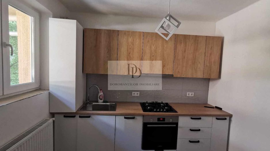 Apartament 2 camere de vânzare-etaj intermediar – zonă semicentrală - Poză 3