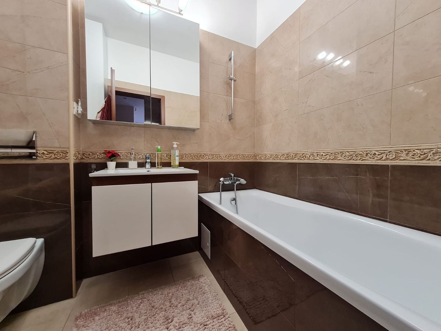 Apartament 3 camere in imobil nou zona Braytim - Poză 8
