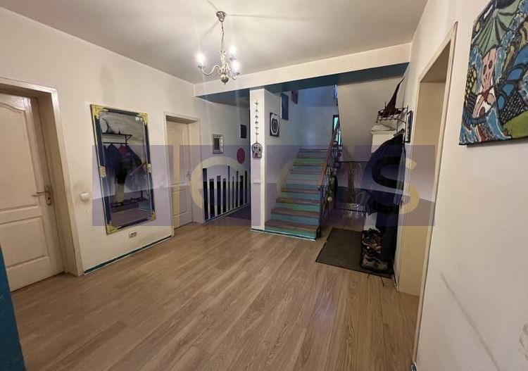 VANZARE VILA  5 camere + mansardă /Cartierul Latin – Prelungirea Ghencea - Poză 5