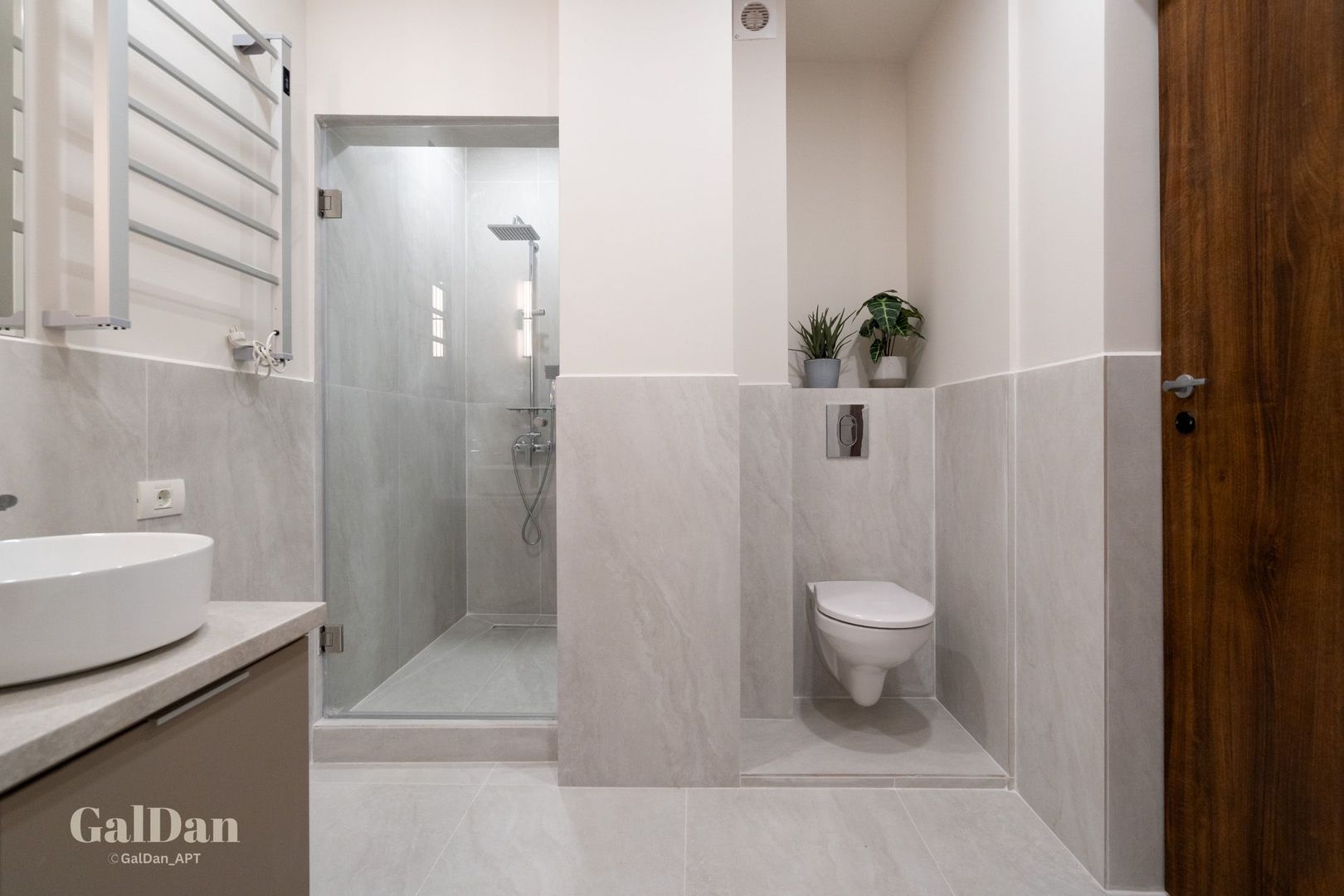 Apartament Premium cu 4 Camere | Ultracentral | GalDan Apartments - Poză 28
