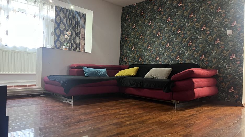 Aproape de Cantacuzino! Vânzare apartament cu 2 camere în Târgoviște! - Poză 2