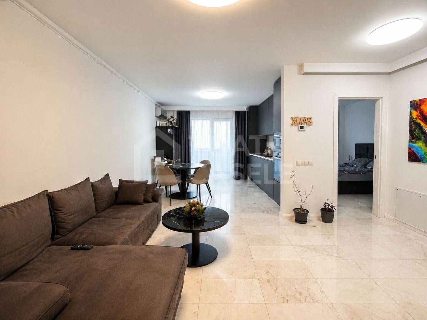 Apartament 2 camere | 56 mp + balcon | Investiție cu chiriași - Poză 1
