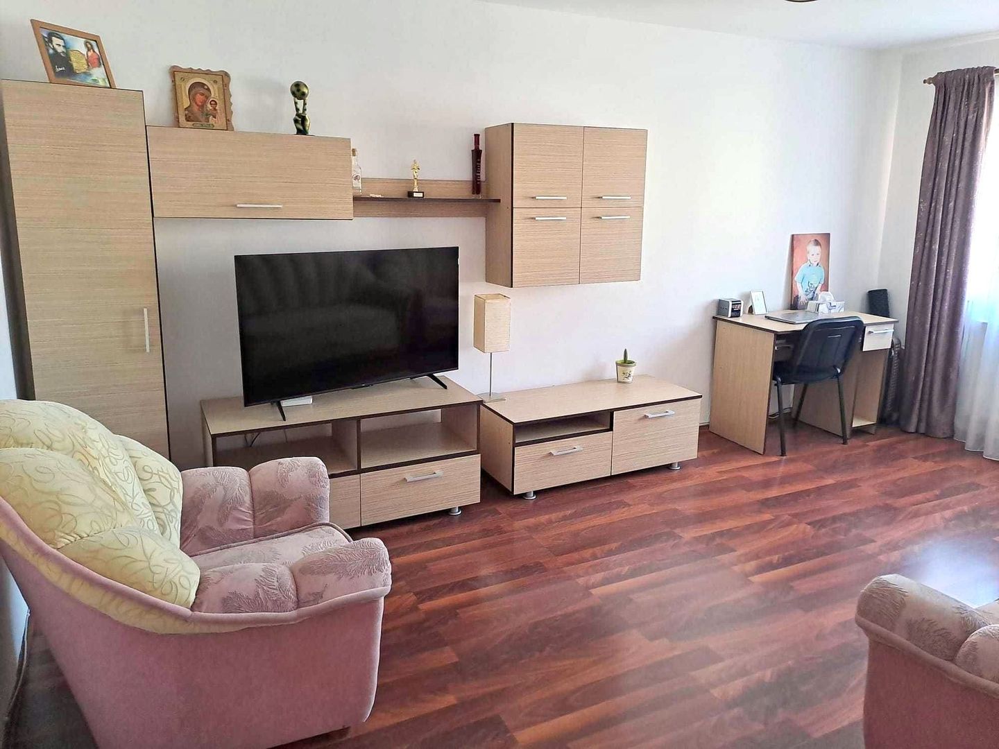 Apartament 2 camere decomandat, Cetate, Mercur, et.3 - Poză 1
